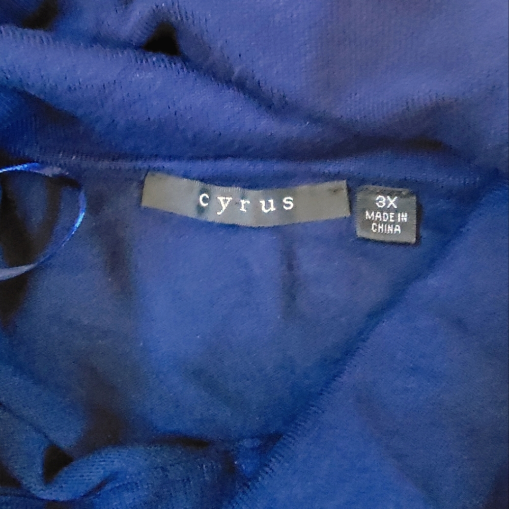 NAVY BLUE PLUS SIZE SWEATER 3X BNWOT - Picture 5 of 6